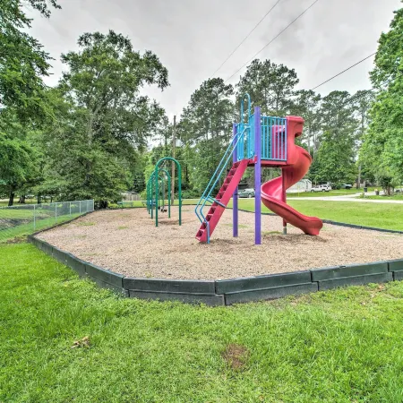 Bright Home w/ Dock on Lake Conroe!