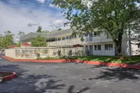 Motel 6 Issaquah, WA - Seattle - East Hotels in Issaquah
