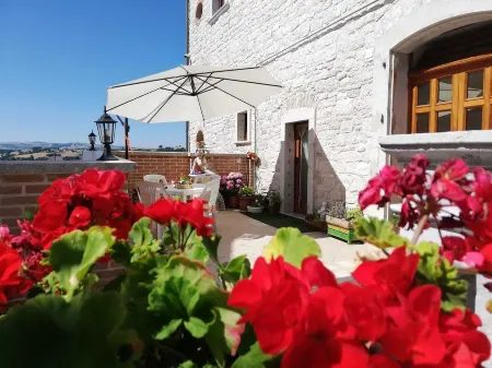 Palazzo 1892 Guest House Отели в г. Розето-Вальфорторе