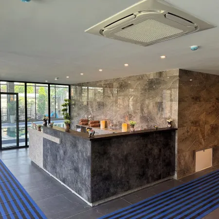 Club Hotel 777