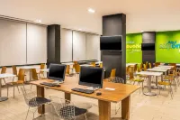 One Monterrey Aeropuerto Hotels in Аподака