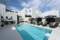Vammos Luxury Apartments - Pool