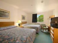 Super 8 by Wyndham Canonsburg/Pittsburgh Area Hotels in Cecil Township