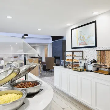Staybridge Suites PEORIA-DOWNTOWN by IHG