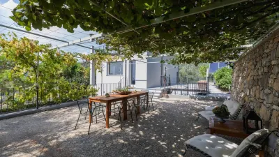 Italianway - Luxury Apartment in Modern Villa 2 Hotel in zona Lungo Mare - Incompiuta