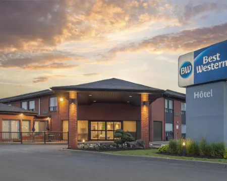 Best Western Hotel Brossard Hotels in Brossard