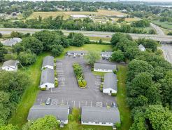 Founder's Brook Motel and Suites