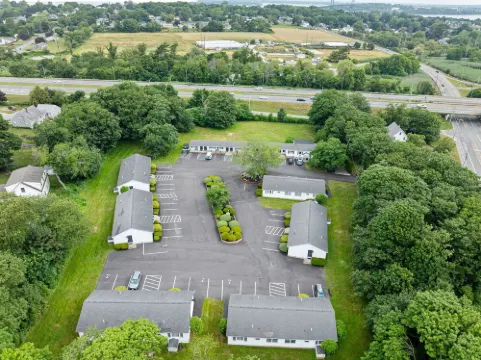 Founder's Brook Motel and Suites Hotels in Portsmouth