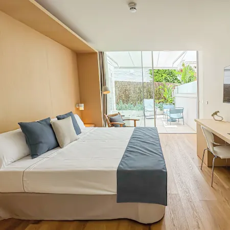 Alenti Sitges Hotel