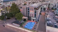 Velmore Hotel & Spa - Pools
