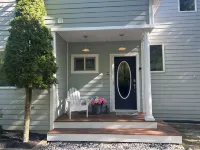 5Br, 5BA on Cul-De-Sac, Big Pool,  Jacuzzi, Gym,  Beautiful Bay Beach