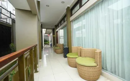 Sapadia Guesthouse Ciwidey Bandung Отели рядом с достопримечательностью «Cibodas»