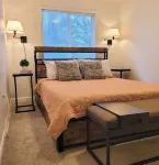 Cozy House with Everything You Need! فنادق في Westport