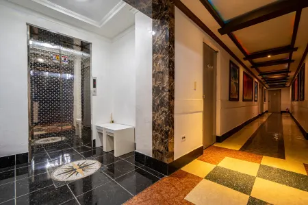 Sacheon J Отели рядом с достопримечательностью «Hallyeohaesang National Park of Sacheonsi»