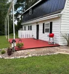 Relax and Unwind at a Peaceful Retreat Near Rend Lake