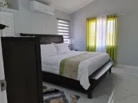 Cozy Relaxing Home in Old Harbour Hotels in Sandy Bay