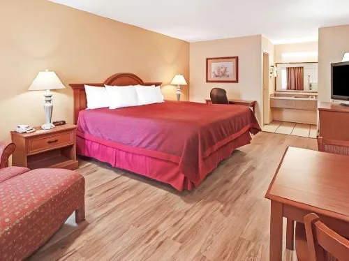 Days Inn by Wyndham Boerne