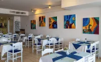 Adelais Bay Hotel - breakfast