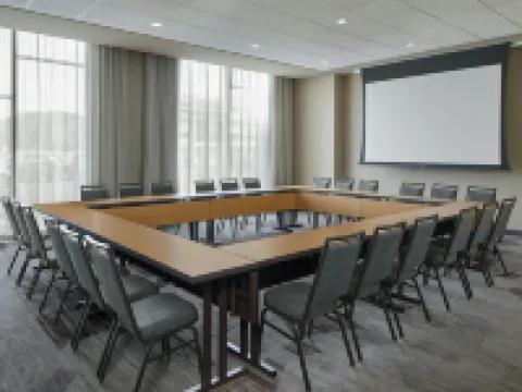 コートヤード・バイ・マリオット アルバニー エアポート コロニーのホテル