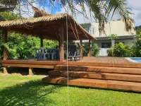 Vaniva's Villa nestled in a tropical garden oasis. - Wifi