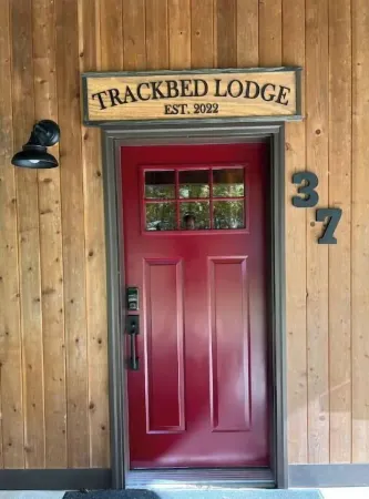 Elk/trout/hunting/star gazing 4 bdrm, 2 bath cabin