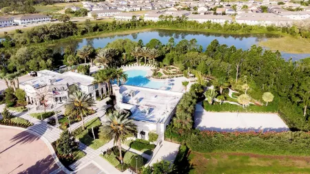 Sapphire Hideaway at the Enclaves Отели в г. Давенпорт