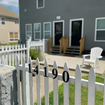 Lovely 3 Bedroom Rental on the Au Sable River