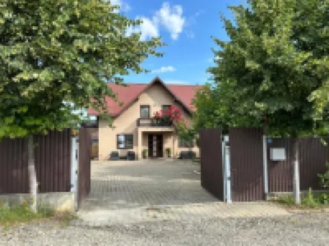 布科維納輕鬆住宿 酒店