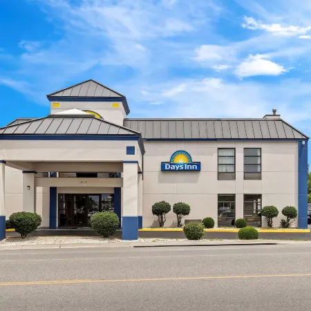 Days Inn by Wyndham Salem