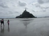 Gîte de Tissey in the Bay of Mont-St-Michel, Quiet and Cosy with Wood-Burning Stove. Các khách sạn ở Dragey-Ronthon