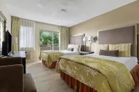 Plantation Hale Suites