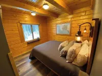 Beautiful Comfy Alaskan Log Home 1 Hotel in zona Brett Memorial Ice Arena