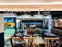 Avira Hotel Makassar - breakfast