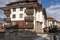 Cedar Lodge III One BDRM Flat B2 Across from Gondola Station Hotels in 