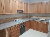 Large luxury apartment- Las cuevas Hôtels à : Assilah
