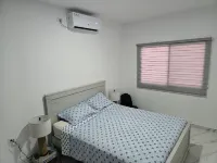 Brand-New 3-Bedroom House in Salinas with WiFi, AC, and Jacuzzi