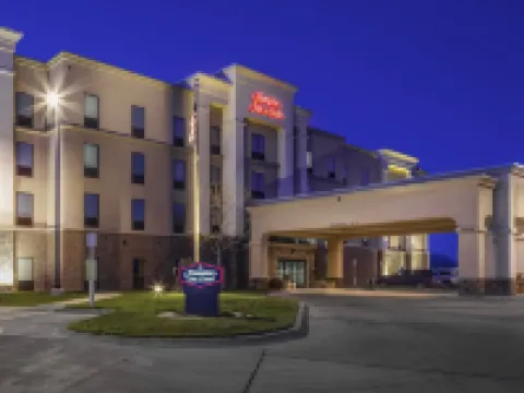 Hampton Inn & Suites Lincoln Northeast/I-80 Hotels in Lincoln