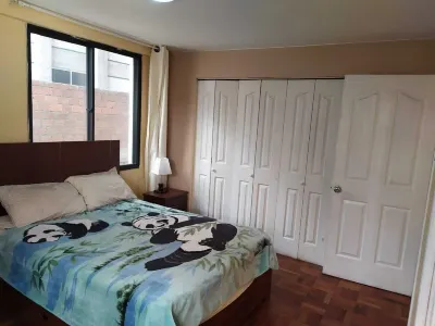 Charming 3-bedroom apartment in La Paz with AC, WiFi Hotel a 