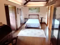 Berdeal House Hotels in Ortigueira