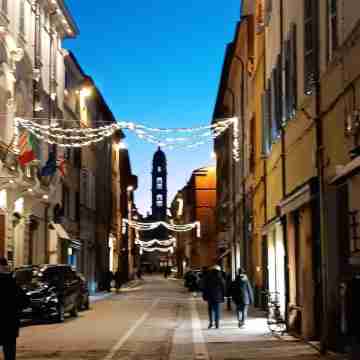 Elegant Turret in the Center Others