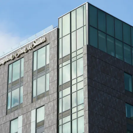 Hampton Inn & Suites Washington D.C./Navy Yard Area