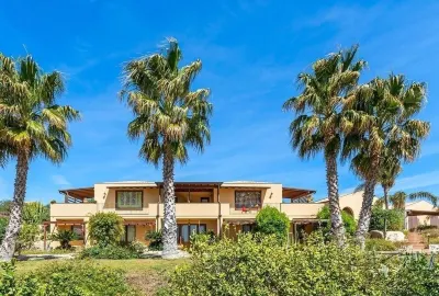 2 bedroom villa in sicily Hotels near the Mannera Beach