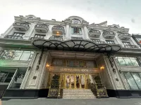 Luxe Paradise Suite Hotel Trich Sai Hotels in Quan Tay Ho