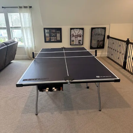 Spacious 4 Br House, w/Game Room in Auburn- 2.5 Miles from AU Stadium- Homestay