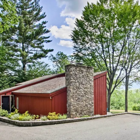 Family-Friendly Glen Home w/ White Mountain Views! Hotels in Bartlett