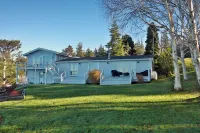 Marine View Bluff by AvantStay Waterfront Views