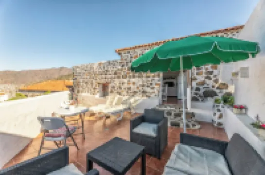 Sombrero de Pico B, El Paso, with shared pool Hotels in El Paso