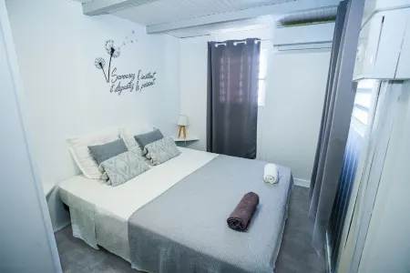 Bungalow with private pool