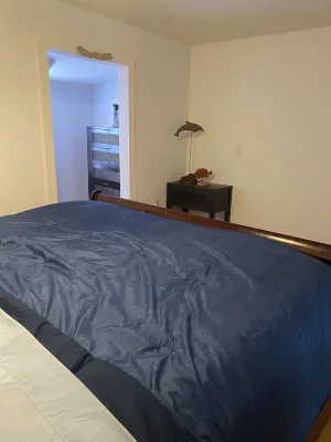 Charming waterfront 2 bedroom with bonus room that sleeps 8 in scenic Cedar Key Hotel a Cedar Key