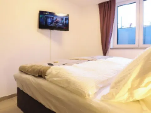 Idyll of the Wetterau - Parking lot - SmartTVs - Garden view Hotels in Butzbach